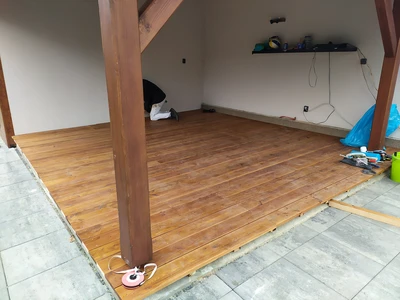 Pokládka a renovace podlah