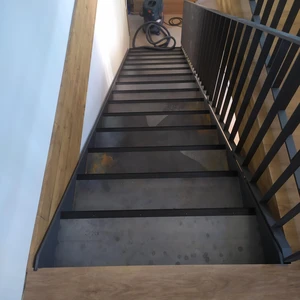 Obložení schodů