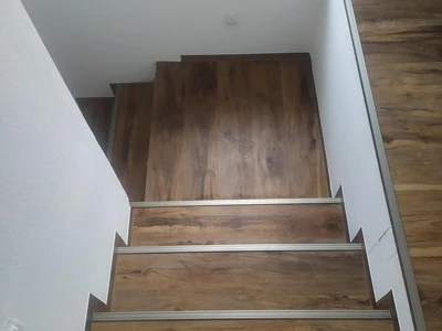 Pokládka a renovace podlah